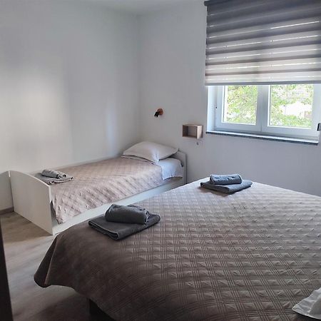 Apartman Levi Pula Buitenkant foto
