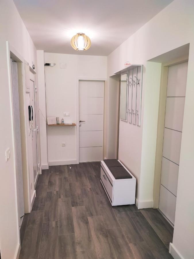 Apartman Levi Pula Buitenkant foto