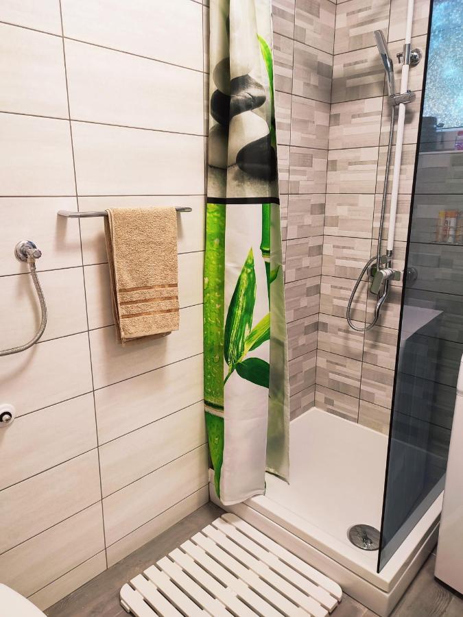 Apartman Levi Pula Buitenkant foto