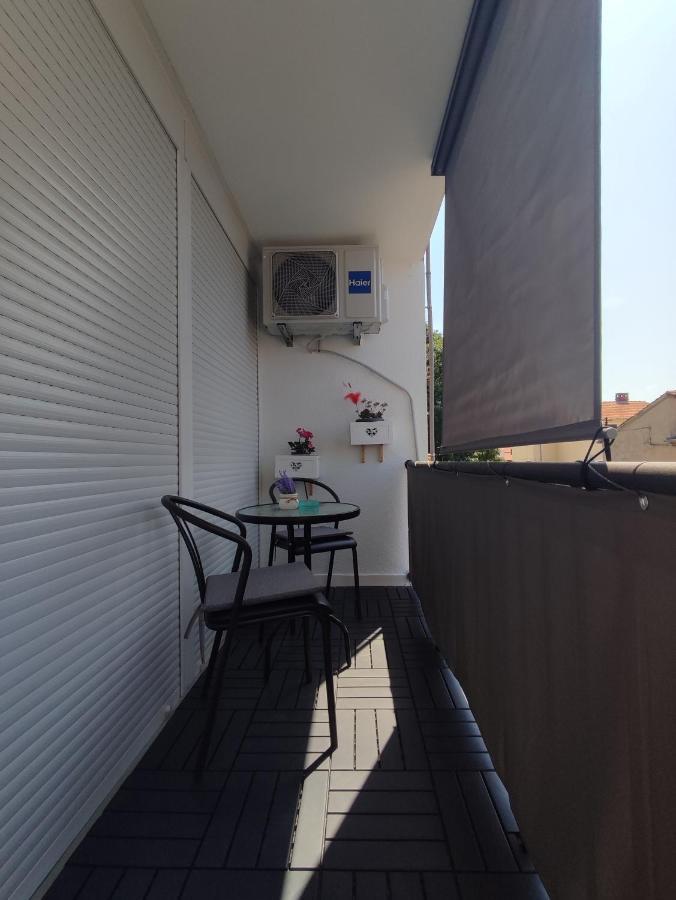 Apartman Levi Pula Buitenkant foto