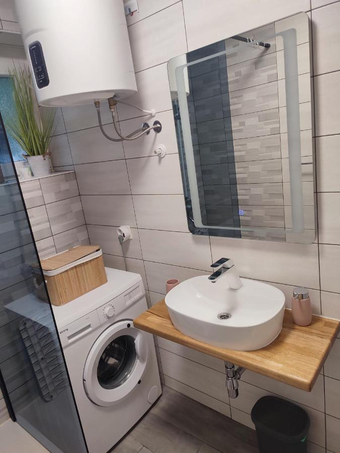 Apartman Levi Pula Buitenkant foto